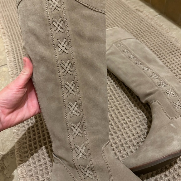 Vince Camuto boots - Picture 6 of 7